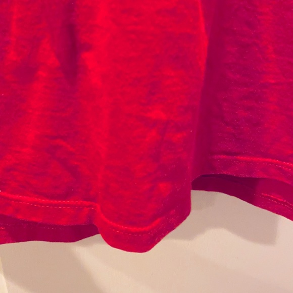 🆕 University of Wisconsin Tee - Picture 7 of 14